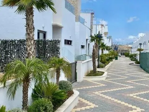 Appartamento 179 m² a Finestrat