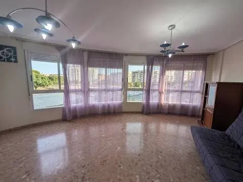 Pis de 167 m² a Castelló de la Plana