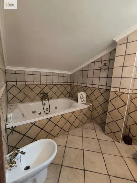 Casa de 140 m² a Hazas de Cesto