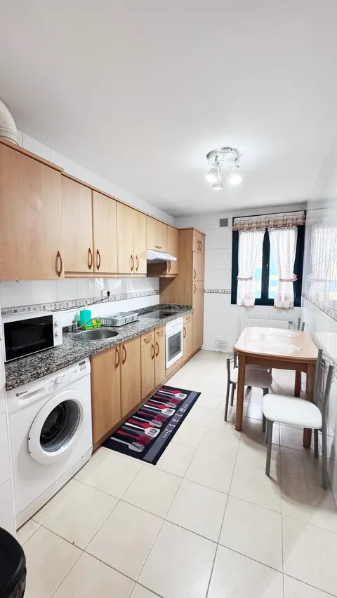 Pis de 80 m² a Oviedo