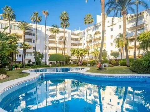 Appartamento 105 m² a Estepona