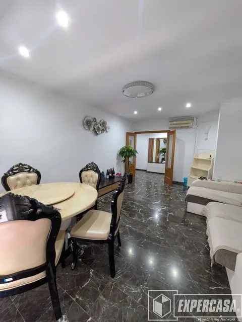 Pis de 123 m² a València