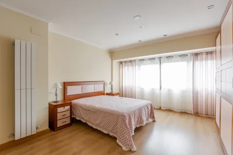 Casa de 240 m² a Aranguren
