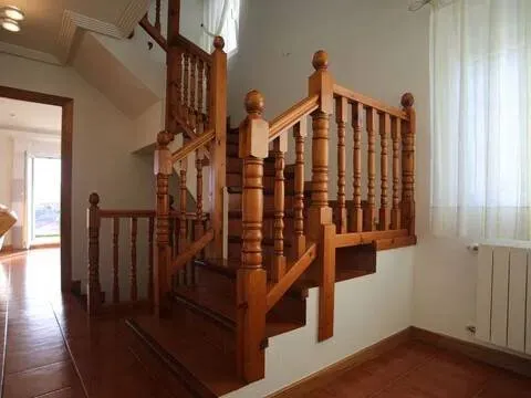 Casa de 216 m² a Udías