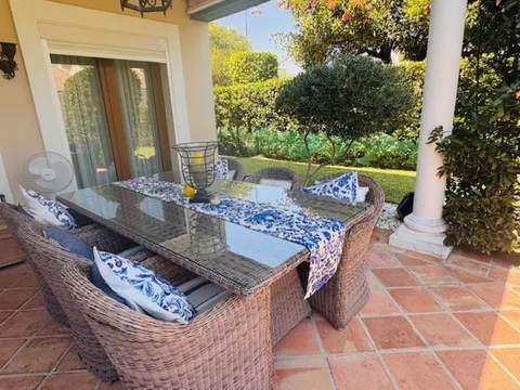 Appartamento 180 m² a Estepona