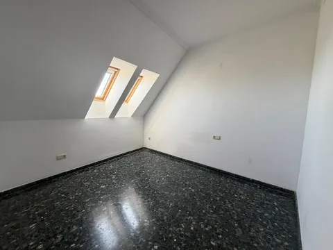 Wohnung 160 m² in Llíria