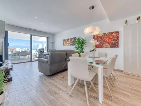 Wohnung 99 m² in Estepona