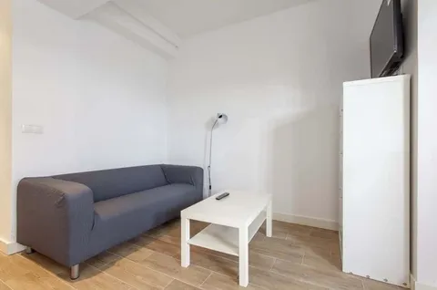 Chambre à louer, Valence