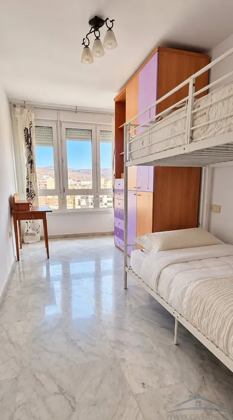 Flat 90 m² in Almeria (3/11)