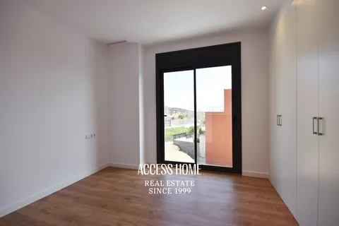 Casa 364 m² a Tiana