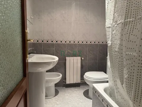 Zimmer zur Miete, Ourense