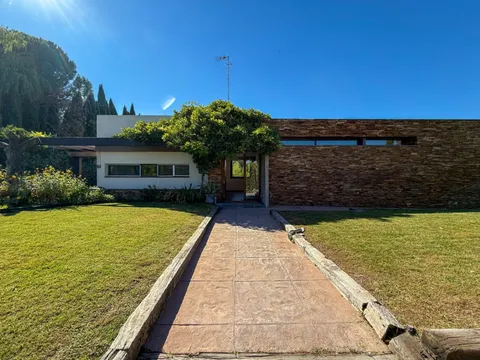 Casa de 400 m² a San Sebastián de los Reyes