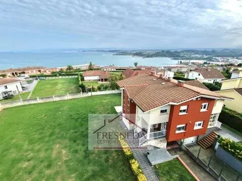 Casa 245 m² a Gozón