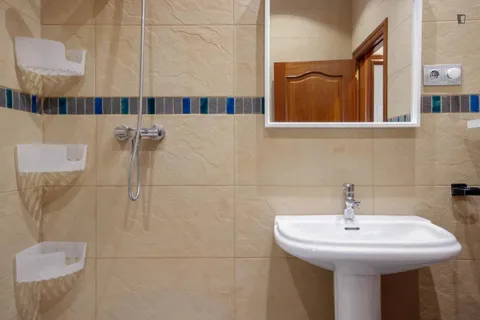 Room for rent, Bilbao