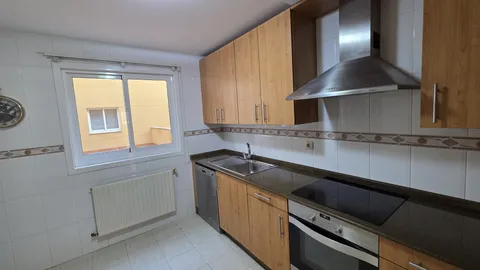 Wohnung 150 m² in Oleiros
