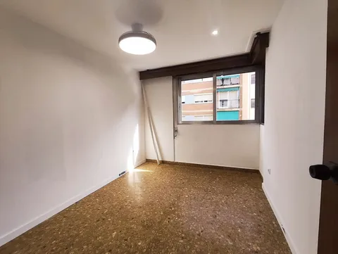 Pis de 75 m² a València