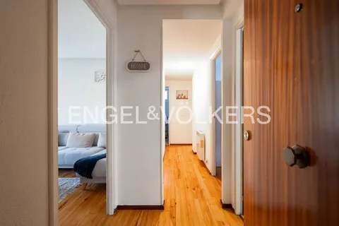 Pis de 86 m² a Sant Sebastià