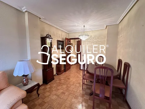 Pis de 76 m² a Madrid
