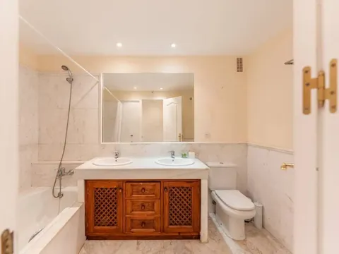 Pis de 170 m² a Estepona