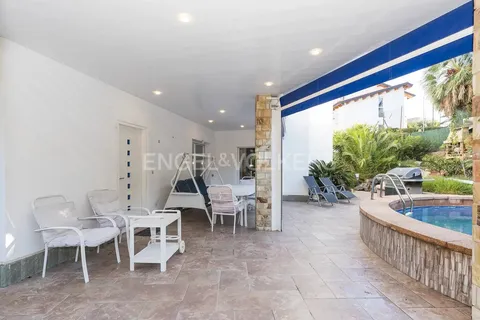 Casa de 434 m² a Castelldefels