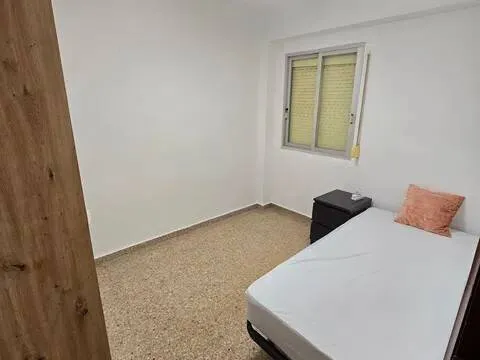 Wohnung 90 m² in Valencia