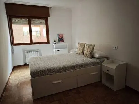 Pis de 79 m² a Gijón