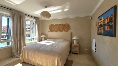 Pis de 180 m² a San Roque