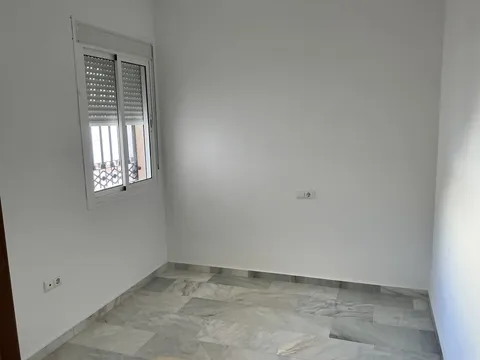 Pis de 80 m² a Dos Hermanas