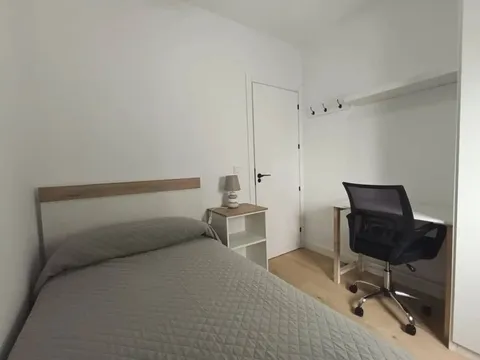 Pis de 78 m² a Còrdova