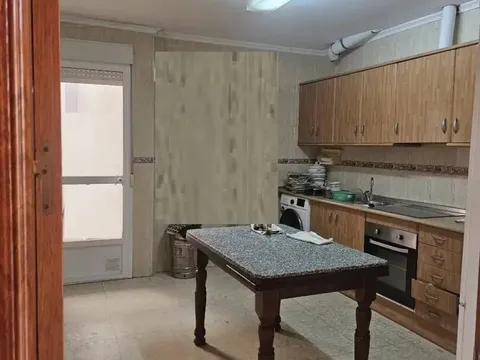 Casa de 90 m² en Herencia