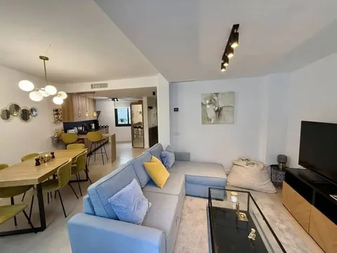 Haus 150 m² in Estepona