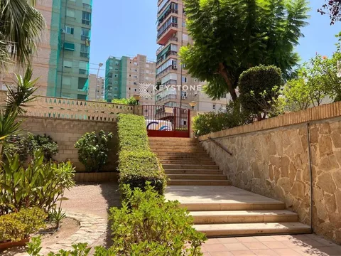 Pis de 65 m² a Alacant
