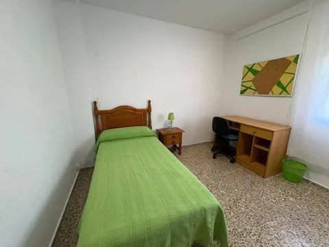 Pis de 111 m² a Còrdova