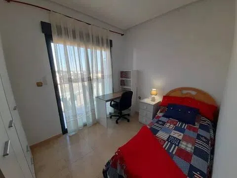 Habitació de lloguer, Albatera