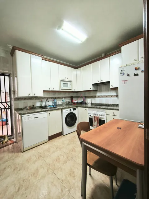 Zimmer 95 m², Salamanca