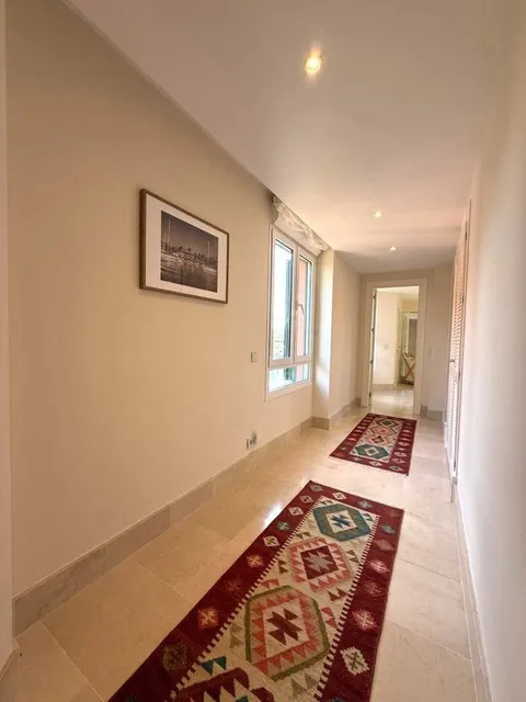 Pis de 180 m² a San Roque