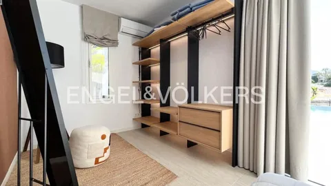 House 230 m² in Xàbia / Jávea