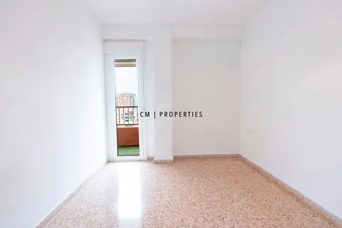 Wohnung 97 m² in Valencia