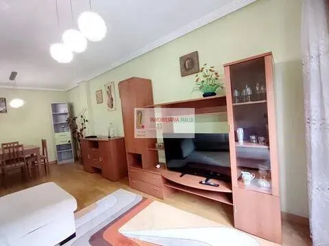 Pis de 64 m² a Oviedo
