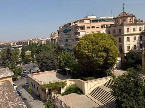 Pis de 280 m² a Granada