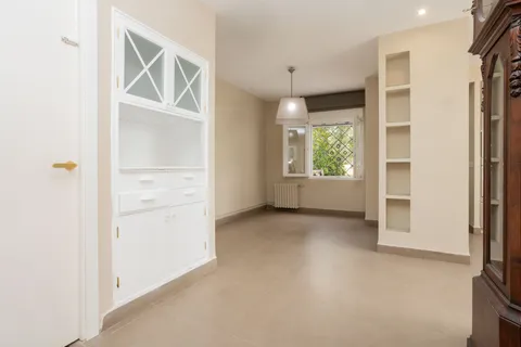 House 295 m² in Bétera
