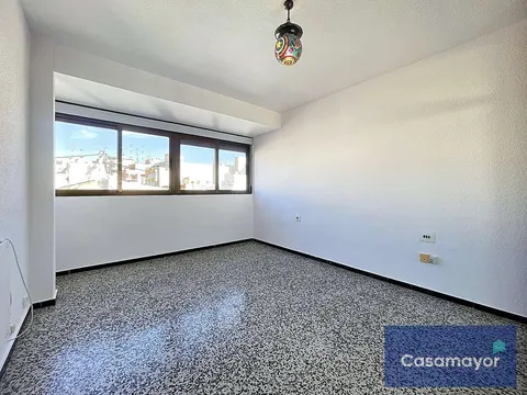 Pis de 104 m² a Alacant