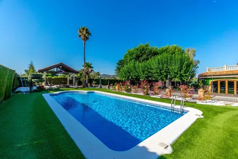 Casa 395 m² a Onil