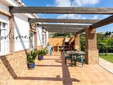 Haus 250 m² in Molvízar