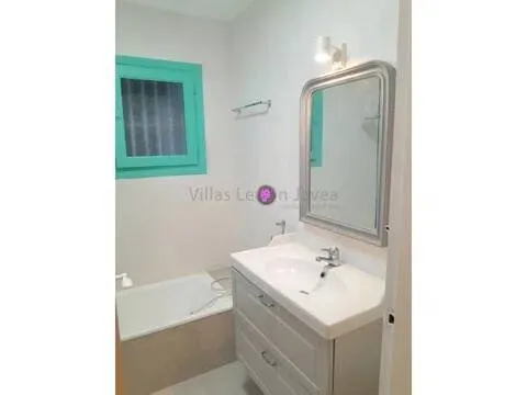 Haus 300 m² in Teulada