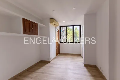 Wohnung 148 m² in Madrid