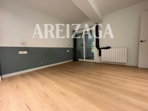 Pis de 120 m² a Sant Sebastià