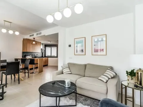Casa de 193 m² a Estepona