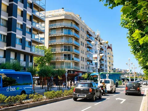 Appartamento 90 m² a Donostia / San Sebastián