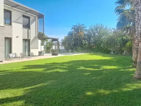 Casa de 517 m² a Alcalá de Guadaíra